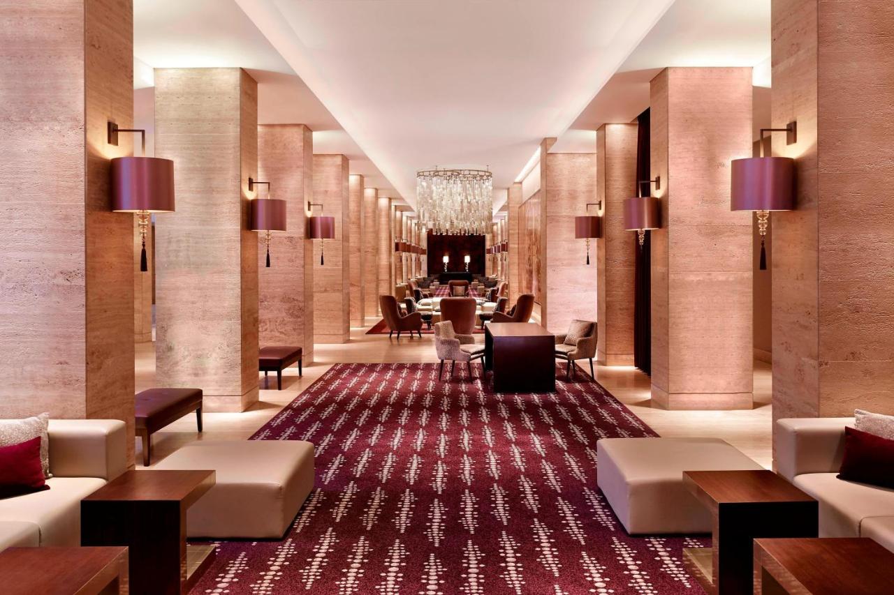 메트로폴 팰리스, 어 럭셔리 컬렉션 호텔, 벨그라드 베오그라드 외부 사진 The lobby of the hotel